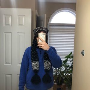 100% Wool Beanie Scarf